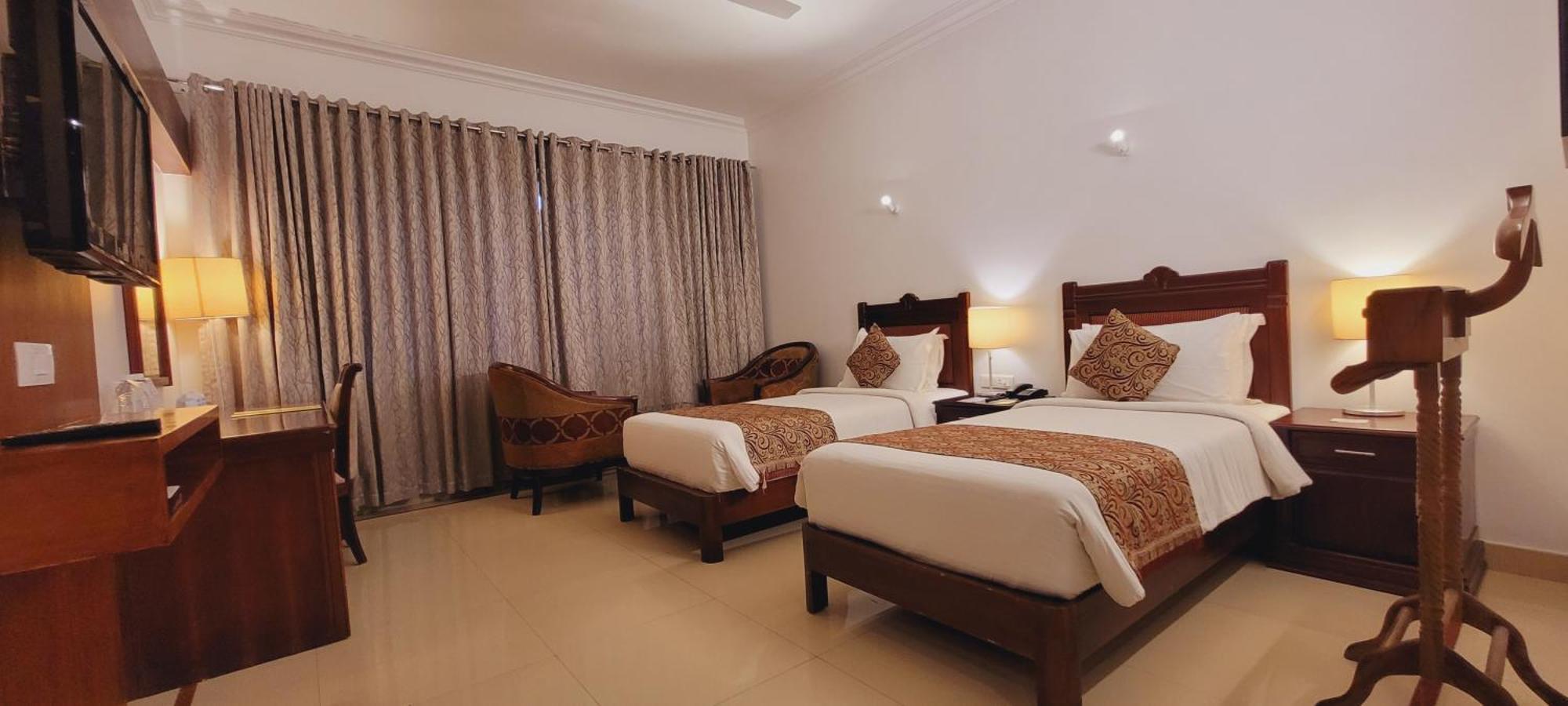 Ashoka Inn Thrissur Ngoại thất bức ảnh